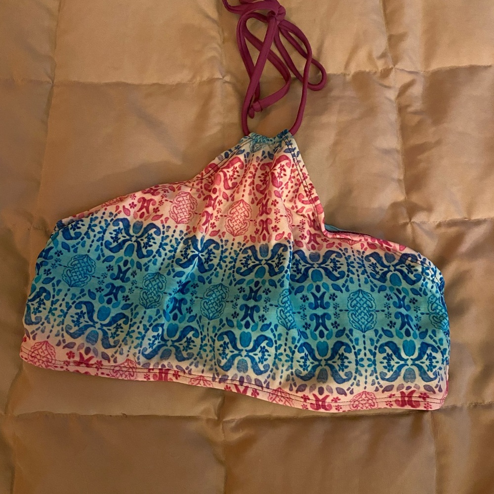 Around the neck swim suit top